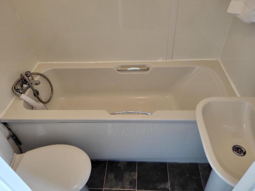 סקגנס North Parade Seafront Accommodation מראה חיצוני תמונה