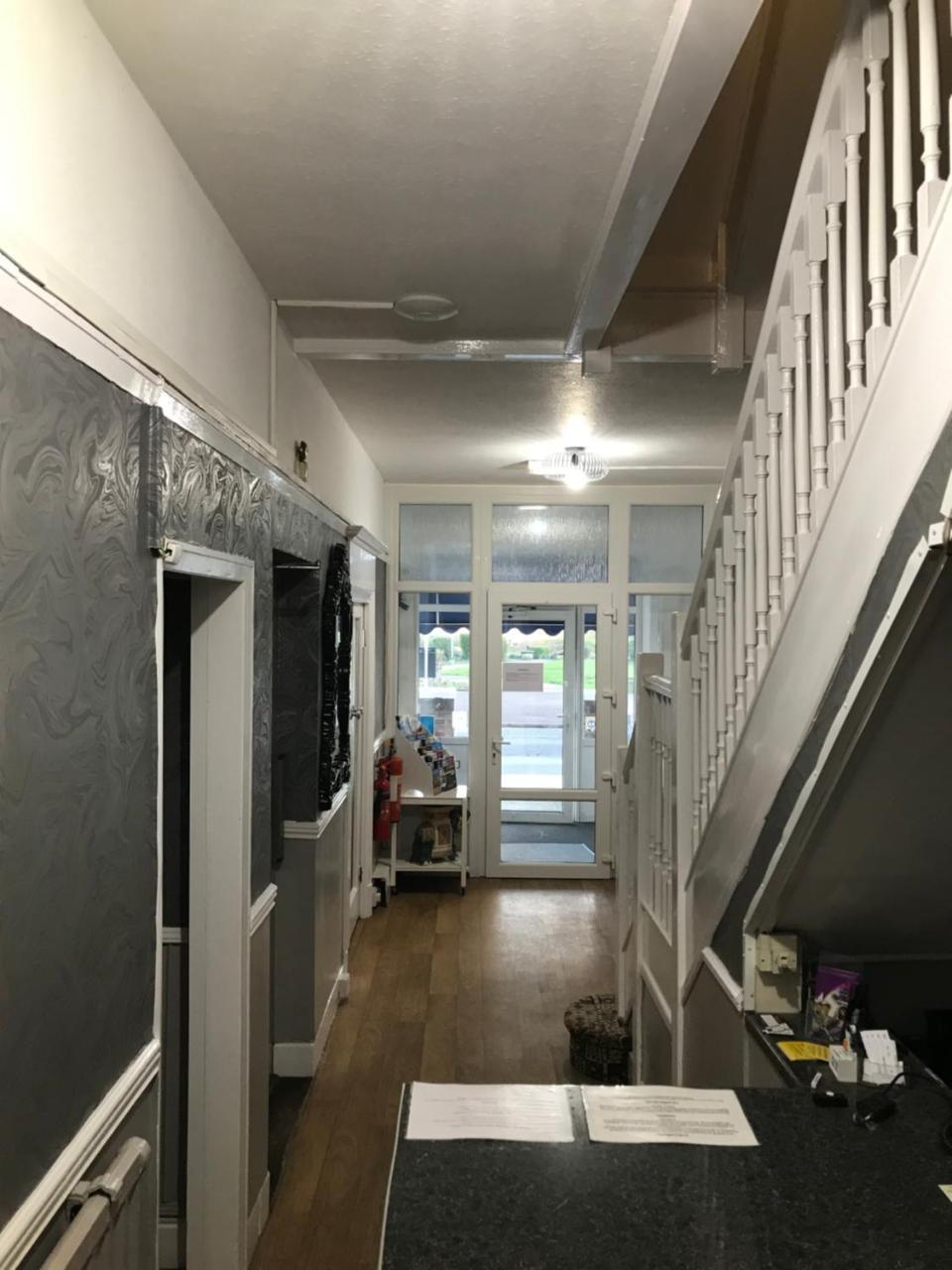 סקגנס North Parade Seafront Accommodation מראה חיצוני תמונה