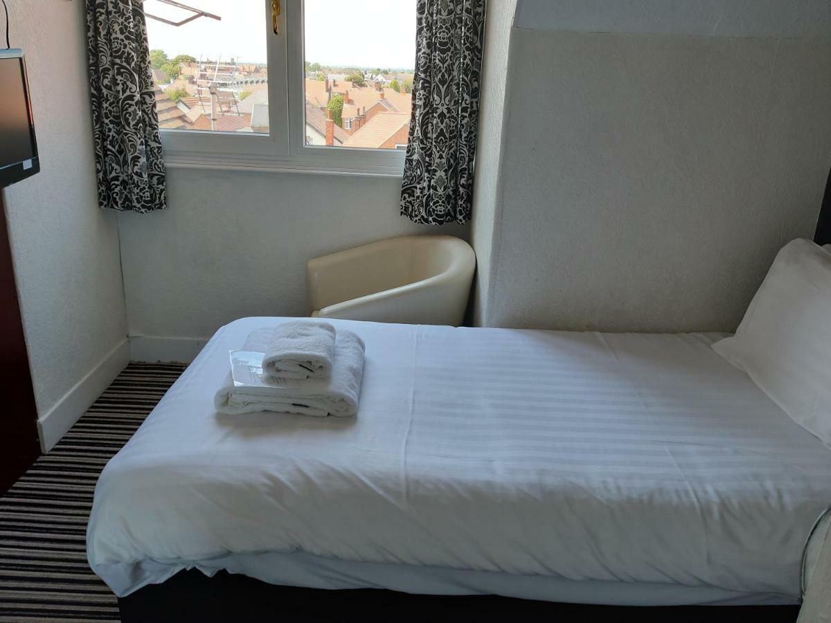 סקגנס North Parade Seafront Accommodation מראה חיצוני תמונה